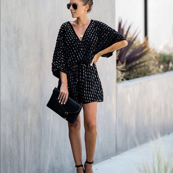 Kimono romper with sequins - Picture 1 of 3